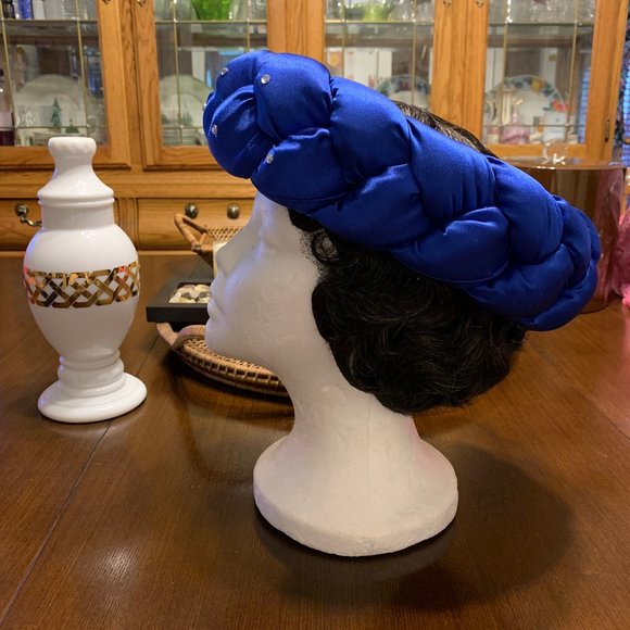 Hat - Picture 4 of 4